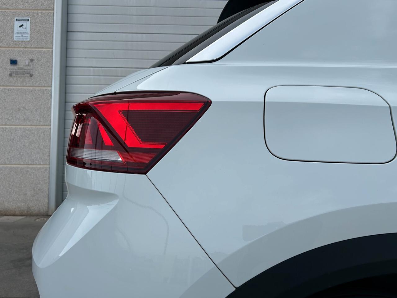 Volkswagen T-Roc 1.5 TSI ACT DSG R-Line