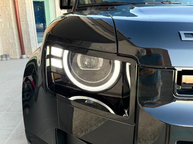 LAND ROVER Defender 110 3.0D I6 200 CV AWD Auto X-Dynamic SE TETTO PAN