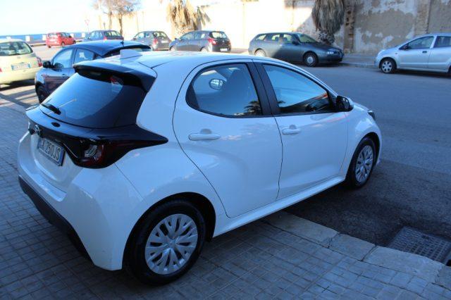 TOYOTA Yaris 1.0 5 porte Business