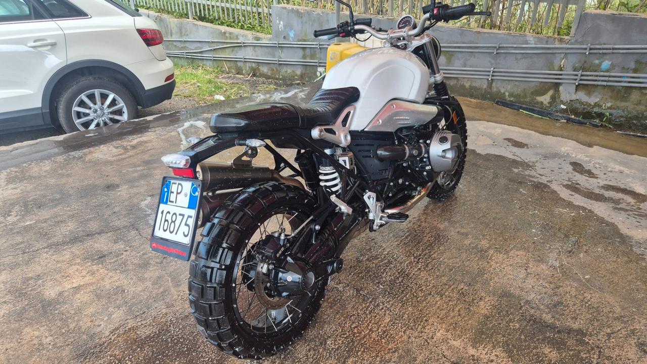 Bmw R 1200 GS nine t scrambler