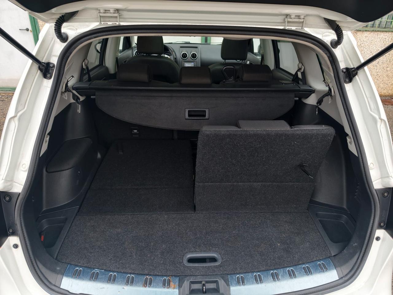 Nissan Qashqai 1.5 dCi 7 POSTI OTTIME CONDIZIONI 2013