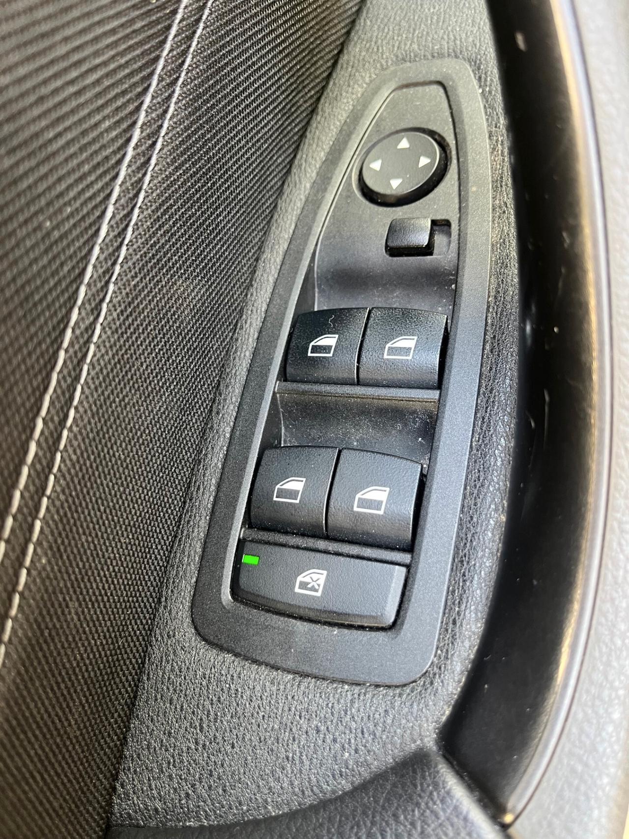 BMW X2 S-DRIVE 1.8 d 150CV BUSINESS SPORT NAVI CERCHI GARANZIA 24 MESI