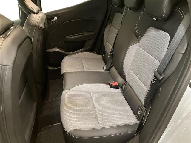 RENAULT Clio 1.6 E-Tech full hybrid Techno 145cv