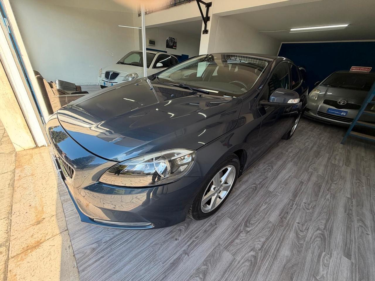 Volvo V40 D2 Kinetic