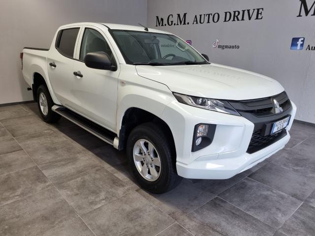 MITSUBISHI L200 2.3 D Double Cab 4x4 Easy Select Invite Connect