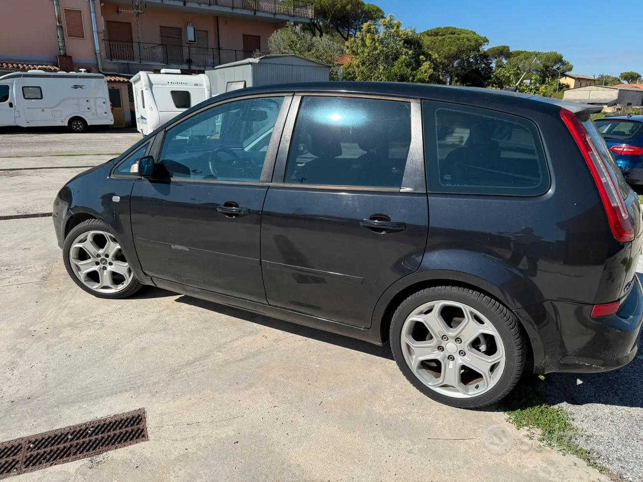 FORD C-MAX TITANIUM