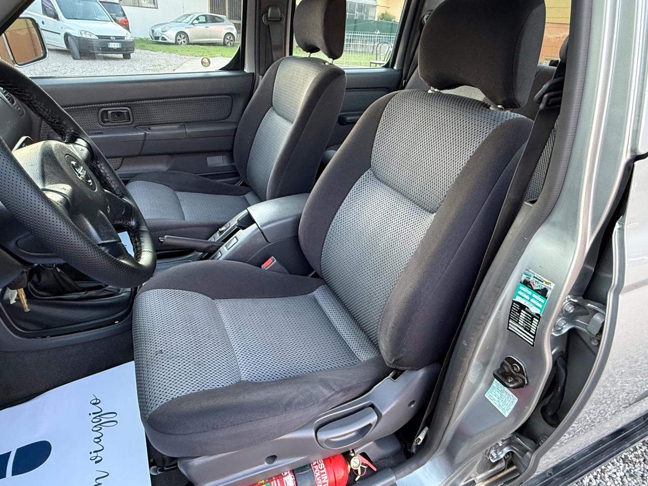 Nissan Pick Up Pick-up 2.5 TD 4 porte Double Cab Navara