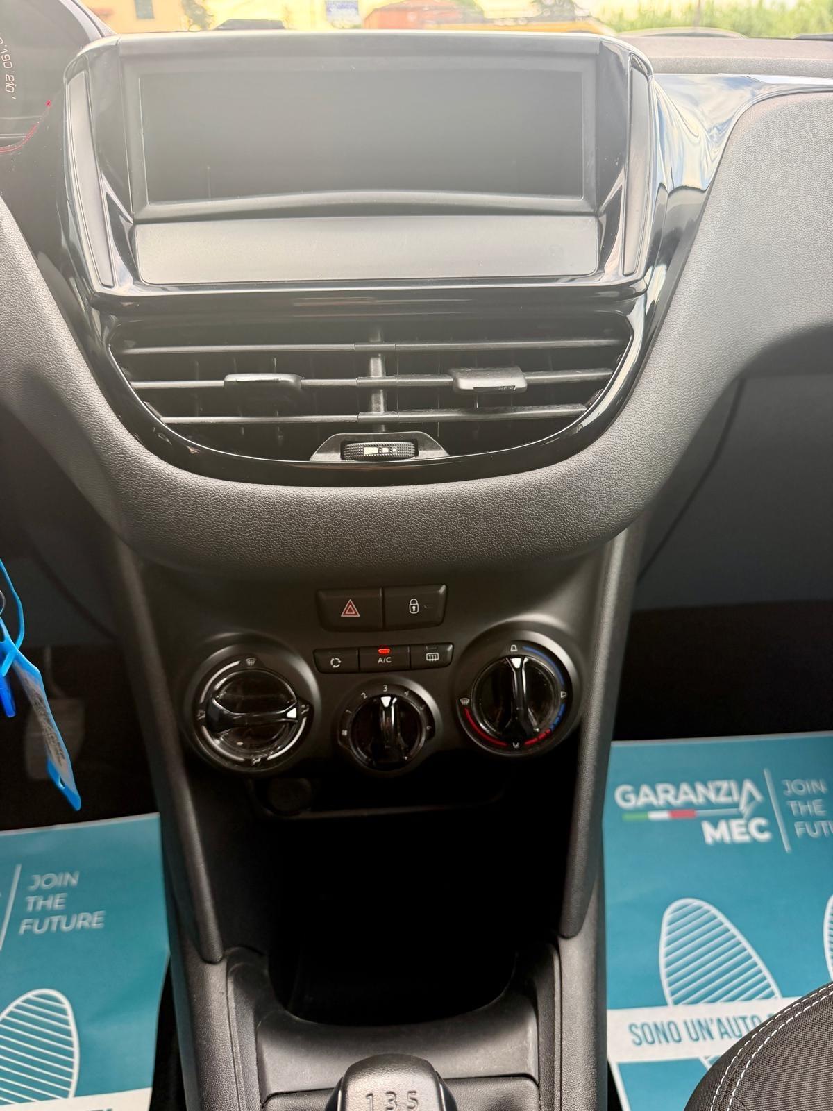 Peugeot 208 1.0 VTi 68 CV 5 porte Access - ok neopatentato