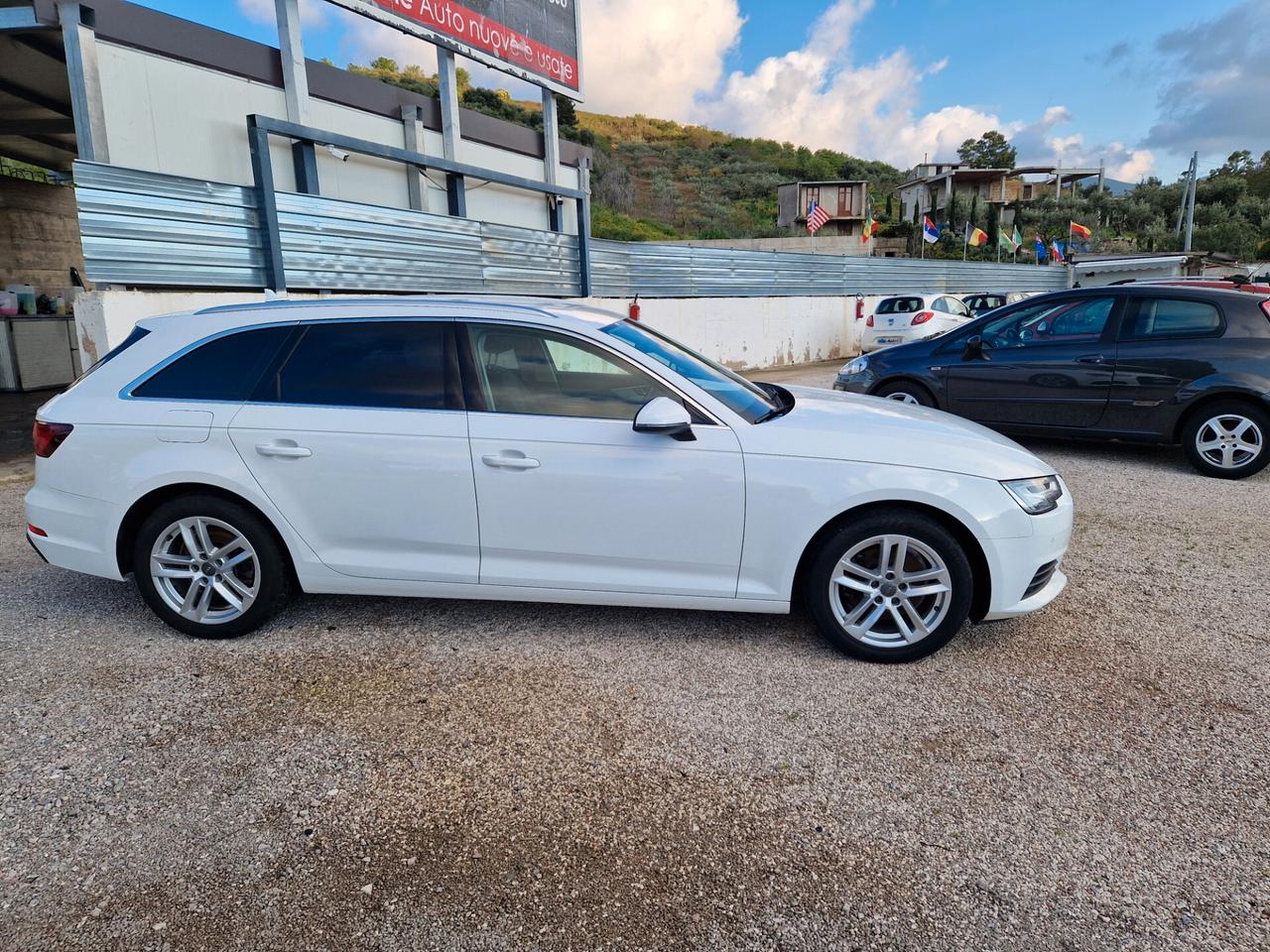 Audi A4 Avant 35 TDI S tronic Business