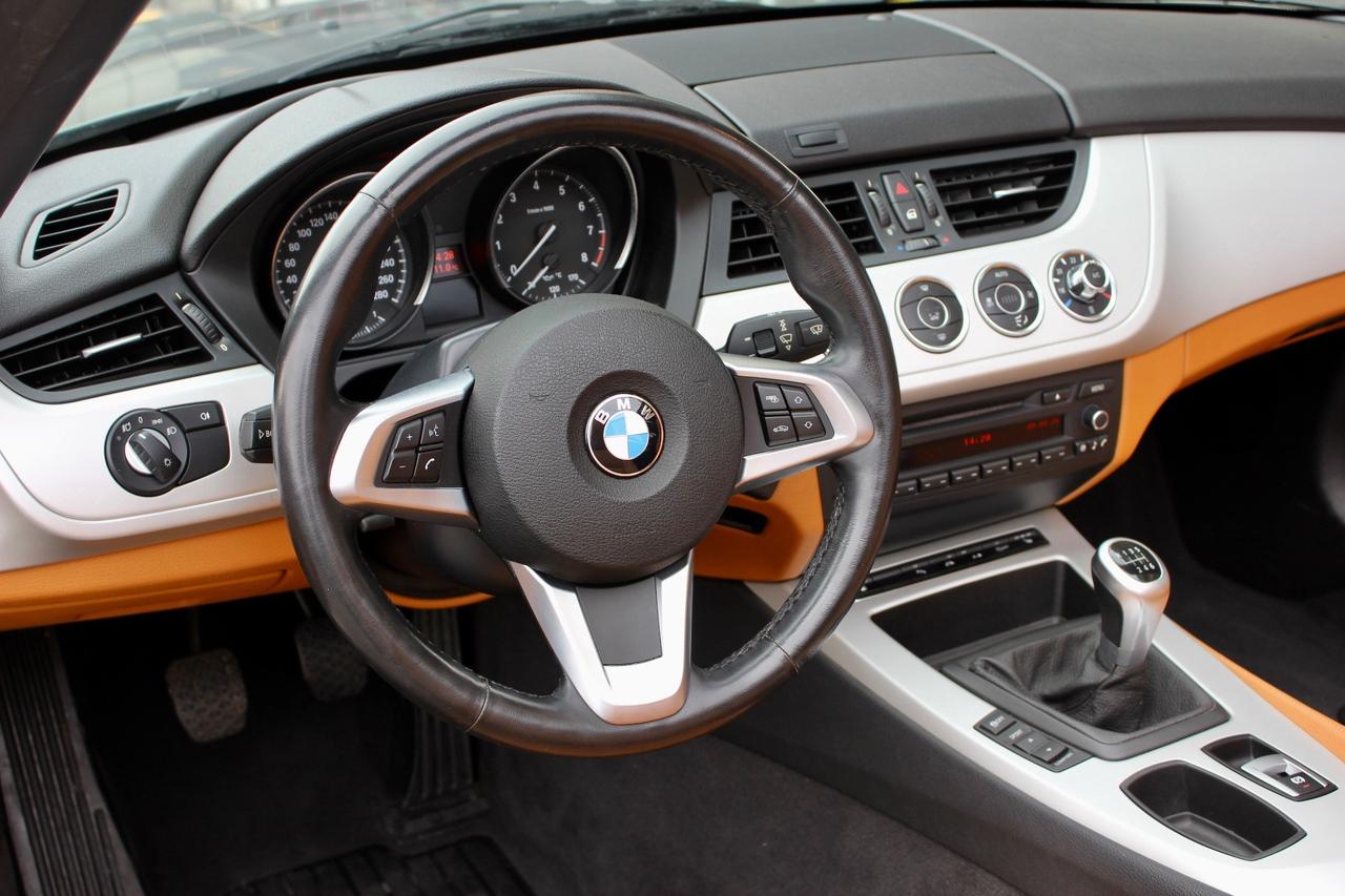 Bmw Z4 sDrive20i FARI BI-XENON SEDILI RISCALDATI