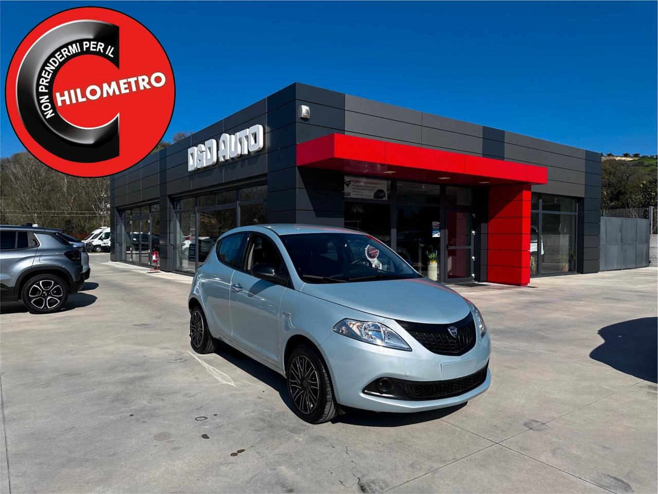 Lancia Ypsilon 1.0 FireFly 5 porte S&S Hybrid Oro