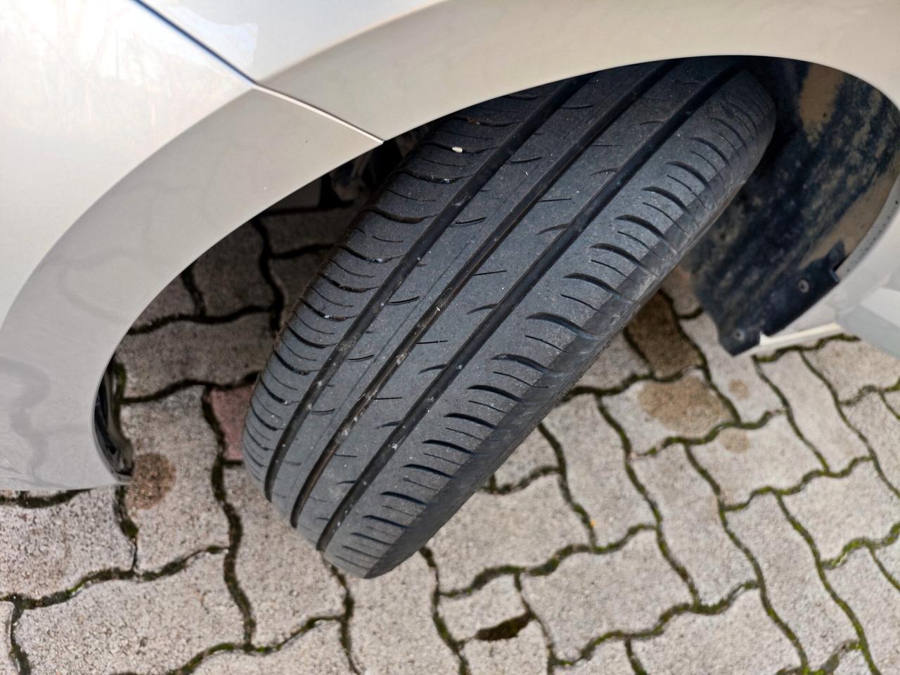 Volkswagen Polo 1.0 5 Porte