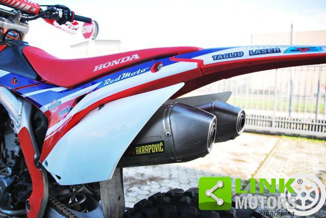 HONDA CRF 250 R Ufficiale Red Moto - 2016