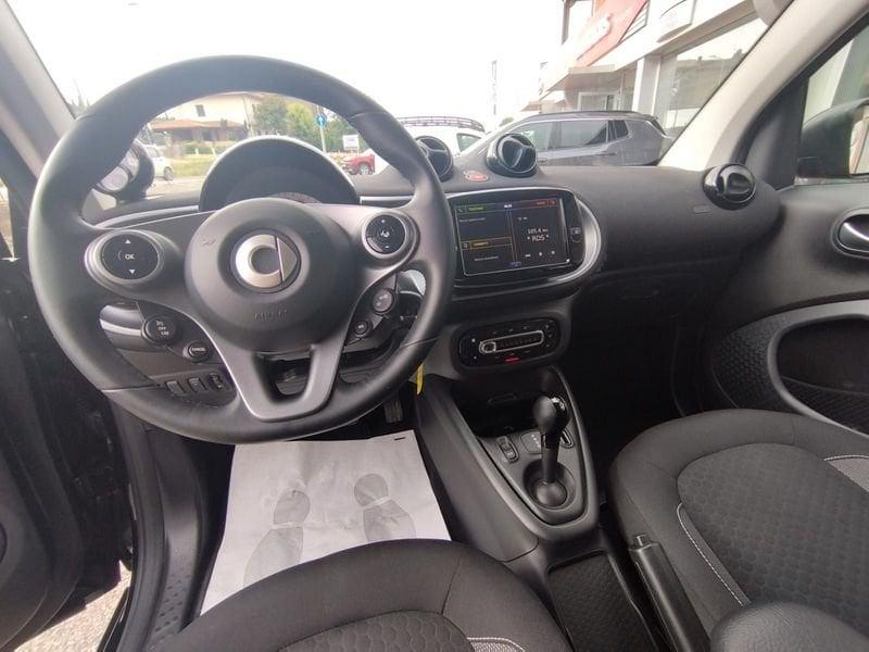 smart fortwo EQ Passion