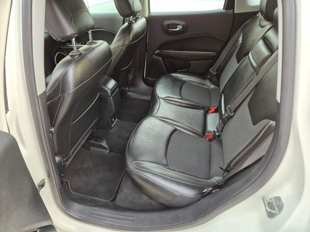 Jeep Compass 1.6 MJTD 120CV 33.000 KM