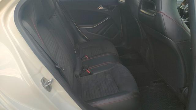 MERCEDES-BENZ A 180 d Automatic Premium AMG EURO 6