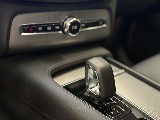 VOLVO XC90 B5 (d) AWD automatico 7 posti Core