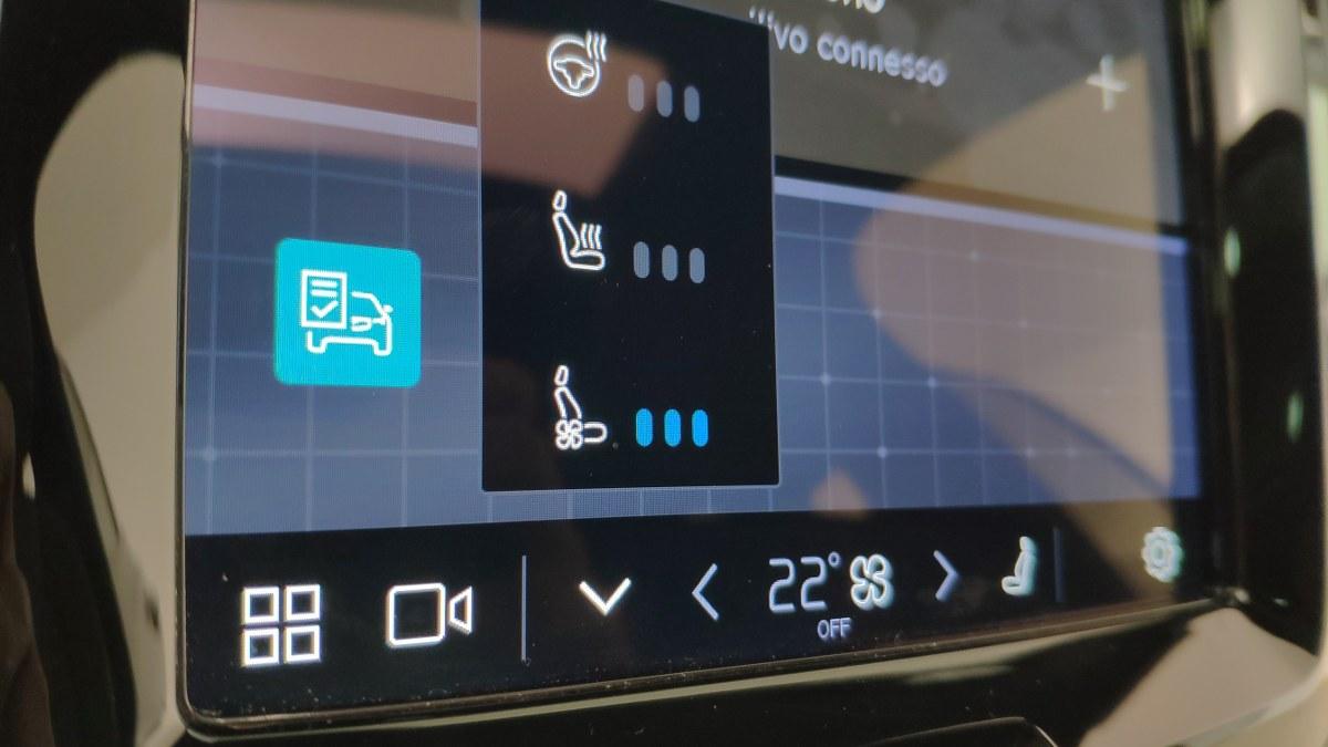 VOLVO Xc60 T6 Plug-In Hybrid Awd Automatico Ultra Black Ed.