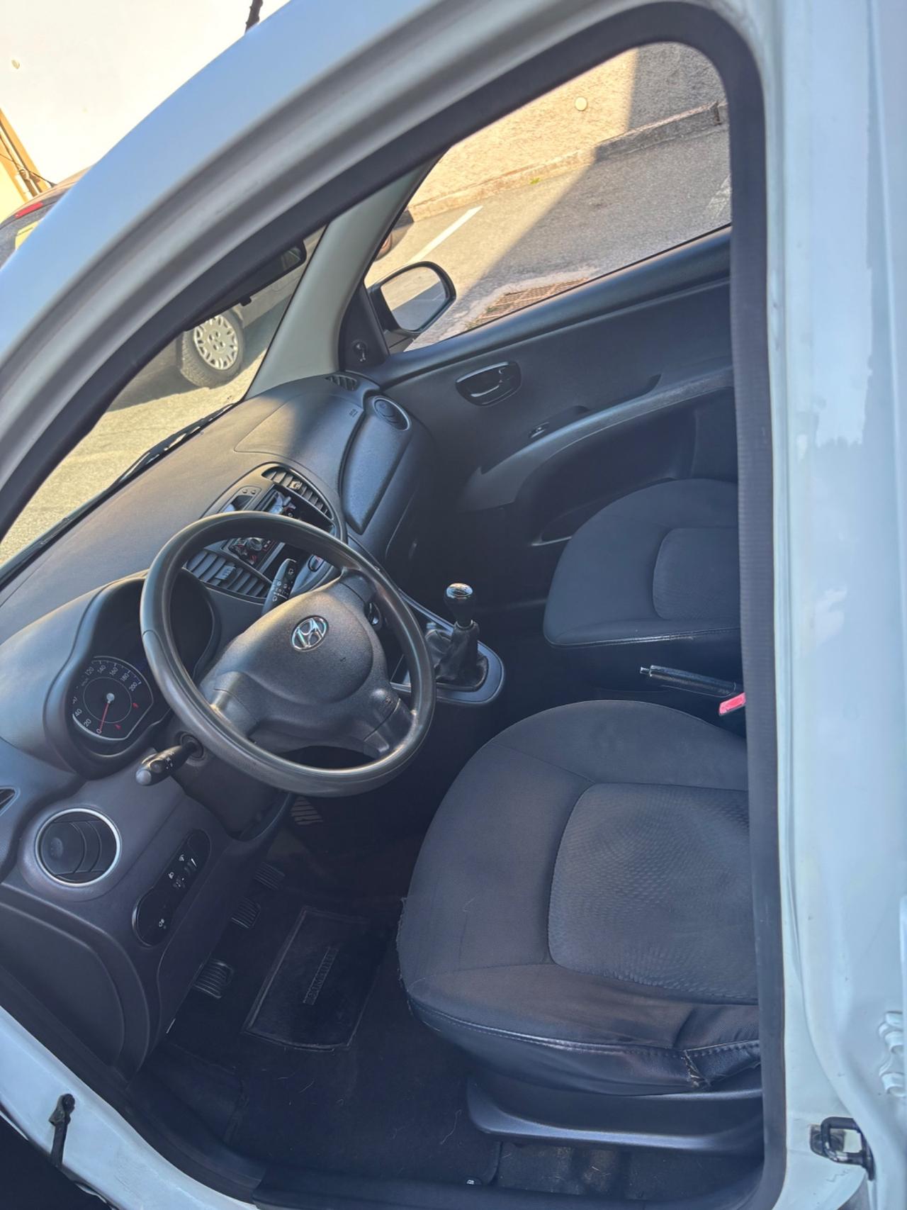 Hyundai i10 1.1 12V Fiorucci Soft Top