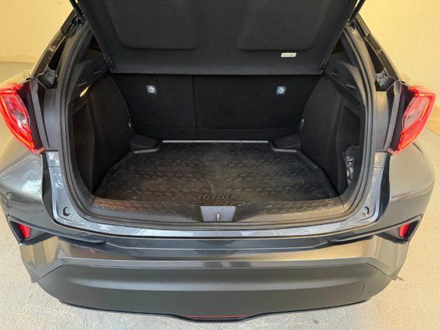 TOYOTA C-HR 1.8 Hybrid E-CVT Lounge
