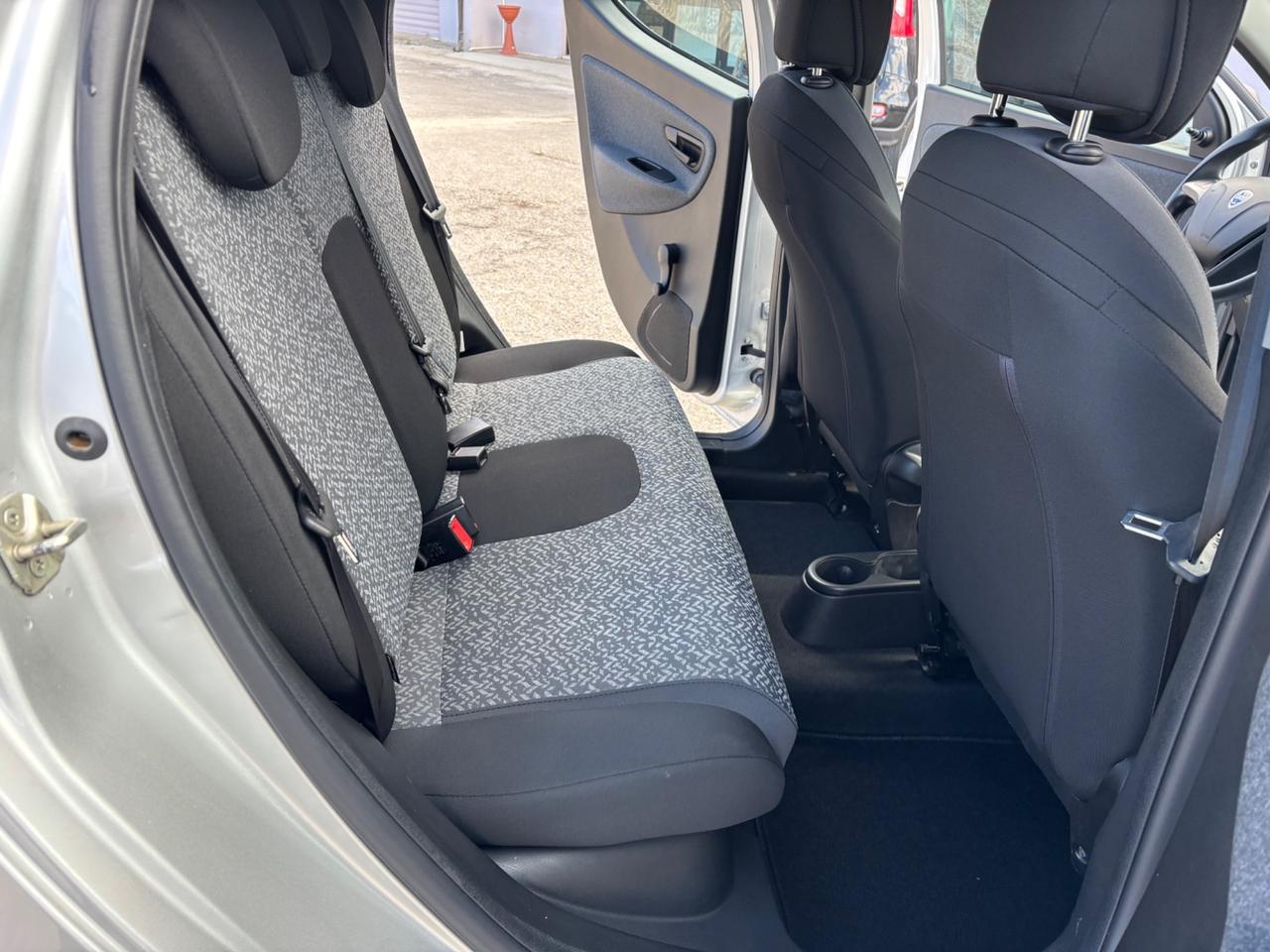 Lancia Ypsilon 1.2 69 CV 5 porte GPL Ecochic Monogram