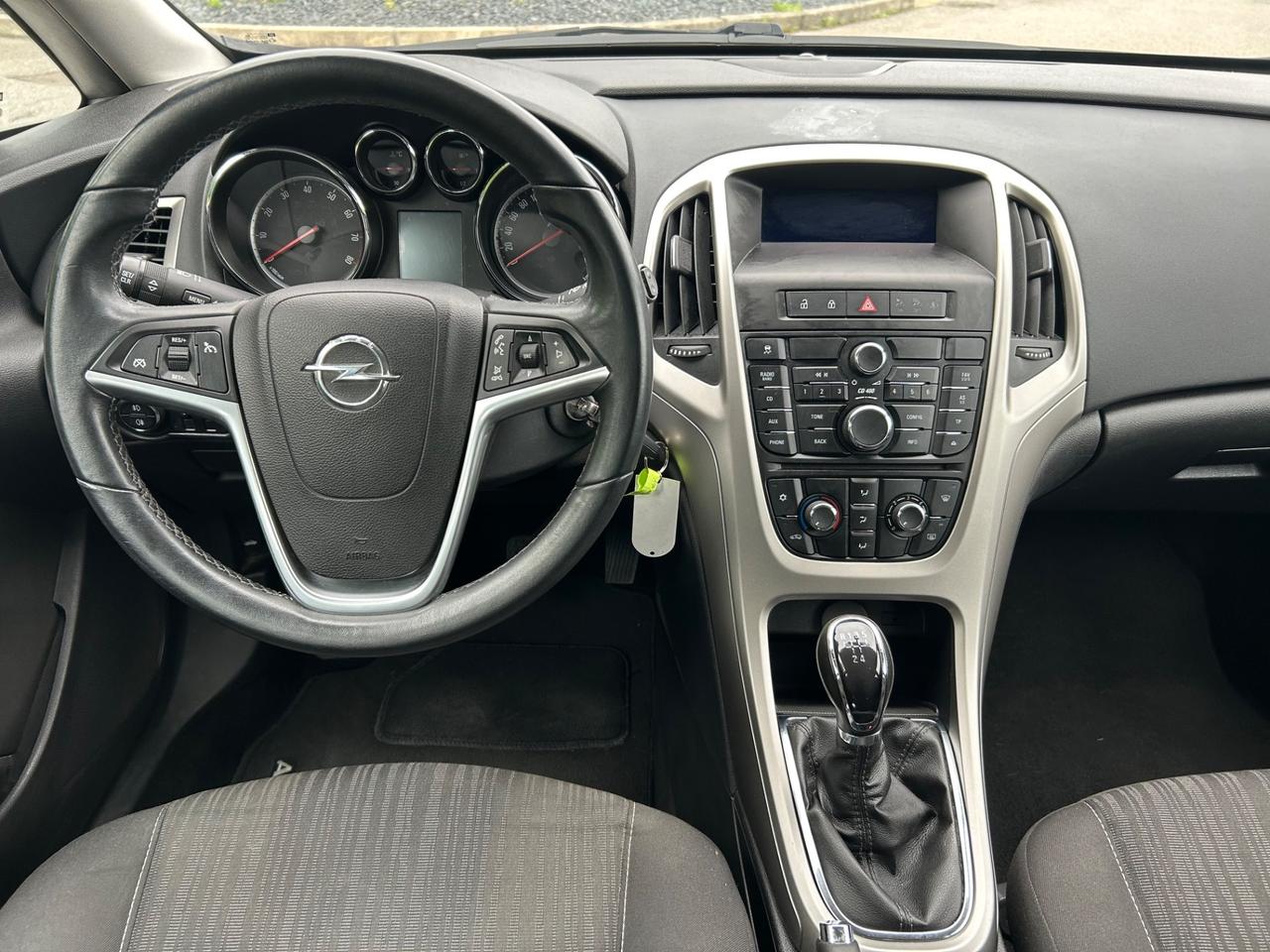 Opel Astra 1.4 100CV 5 porte Cosmo*Neo patentati *