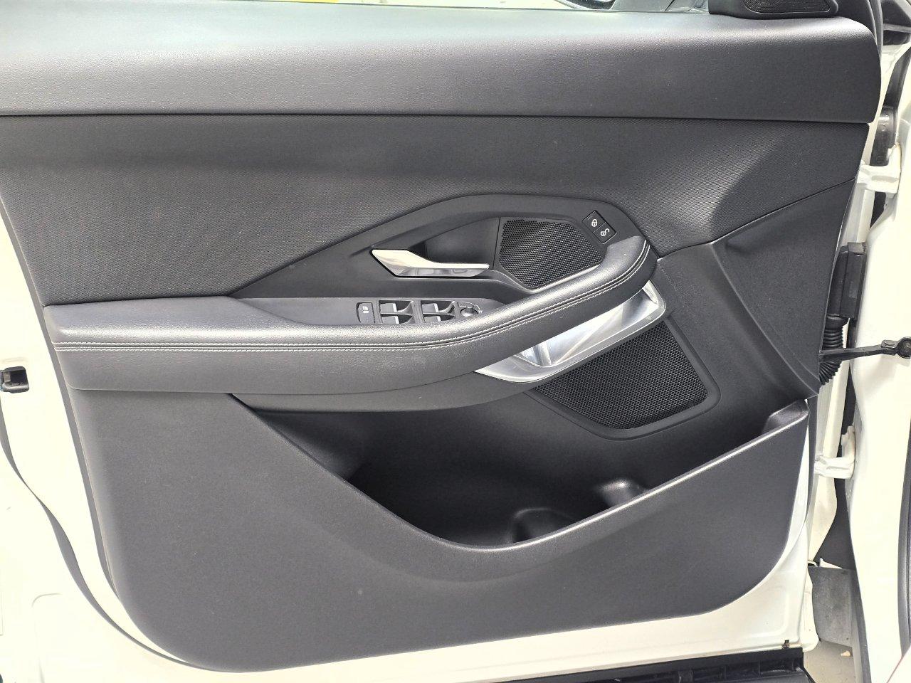 Jaguar E-Pace 2.0d R-DYNAMIC AWD AUTOMATICA EURO6D/CARPLAY/LED/4X4