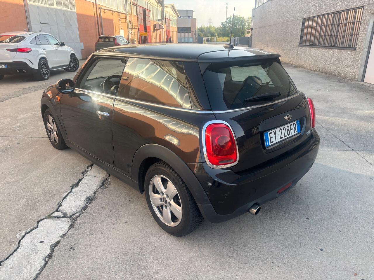 Mini 1.2 One D Business