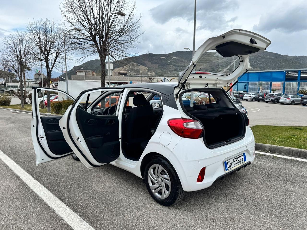 Hyundai i10 1.0 GPL UNICOPRO SALERNO - 2022