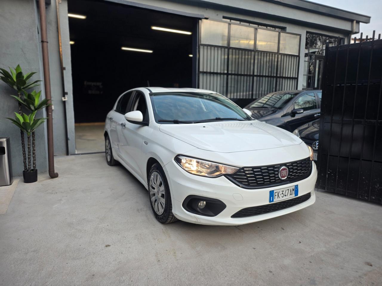 Fiat Tipo 1.3 Mjt 4 porte Lounge