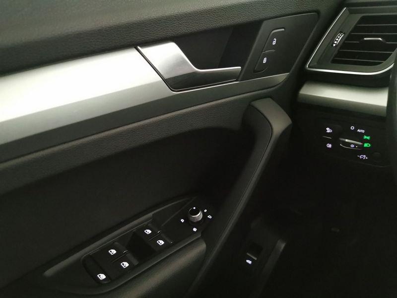 Audi Q5 Sportback 40 2.0 tdi mhev 12V S line quattro s-tronic