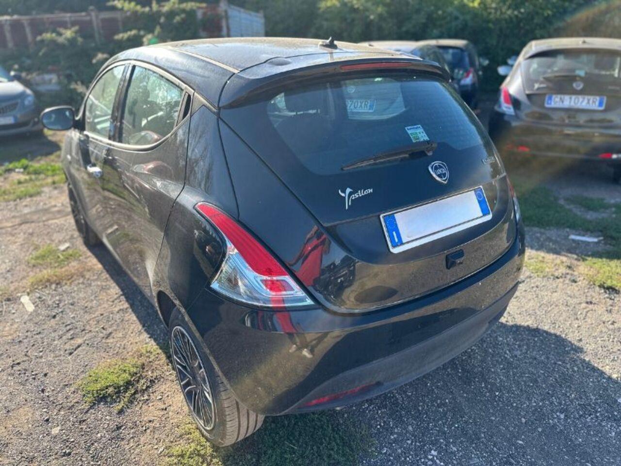 LANCIA Ypsilon III 2021 - Ypsilon 1.0 firefly hybrid Gold s&s 70cv 5p.ti