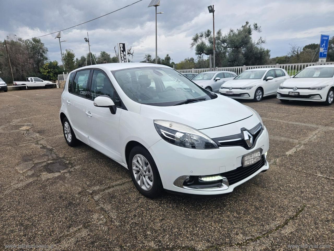 RENAULT Scénic XMod 1.5 dCi 110 CV Limited