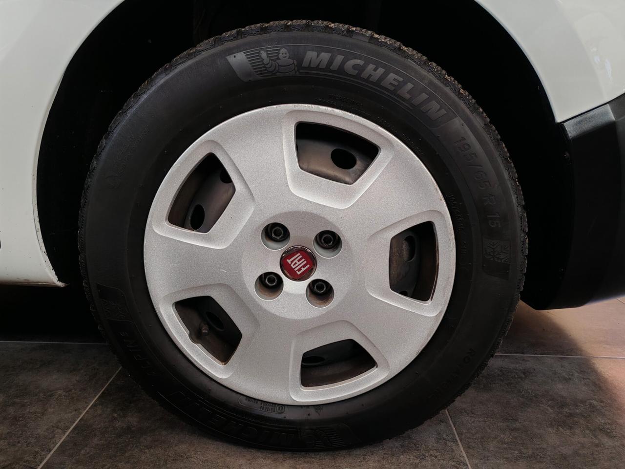 Fiat Fiorino 1.3 MJT 95 cv