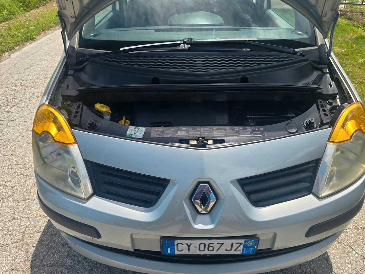Renault Modus 1.2 16V Benzina con GARANZIA- NEOPATENTATI