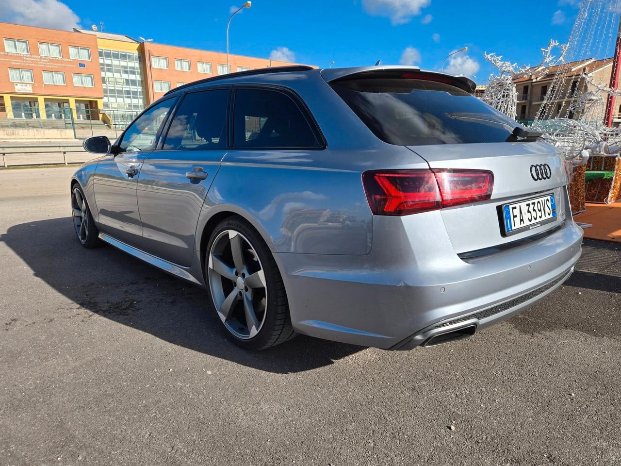 Audi A6 Avant 3.0 TDI 272 CV quattro S tronic