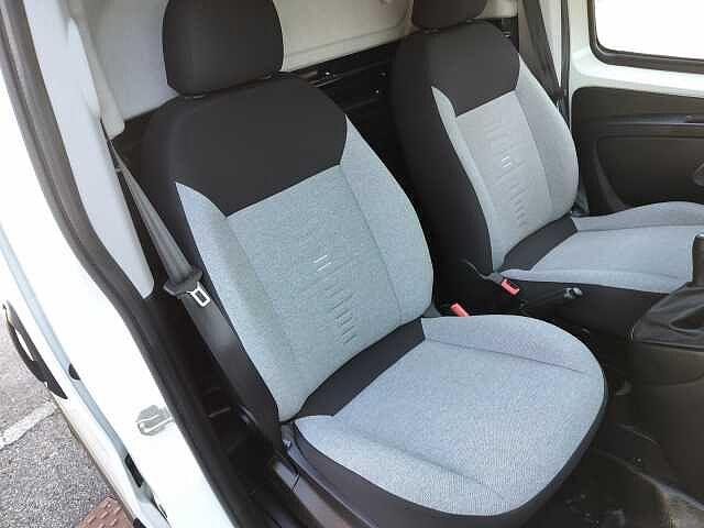 Fiat Fiorino 1.3 MJT 95CV Cargo SX