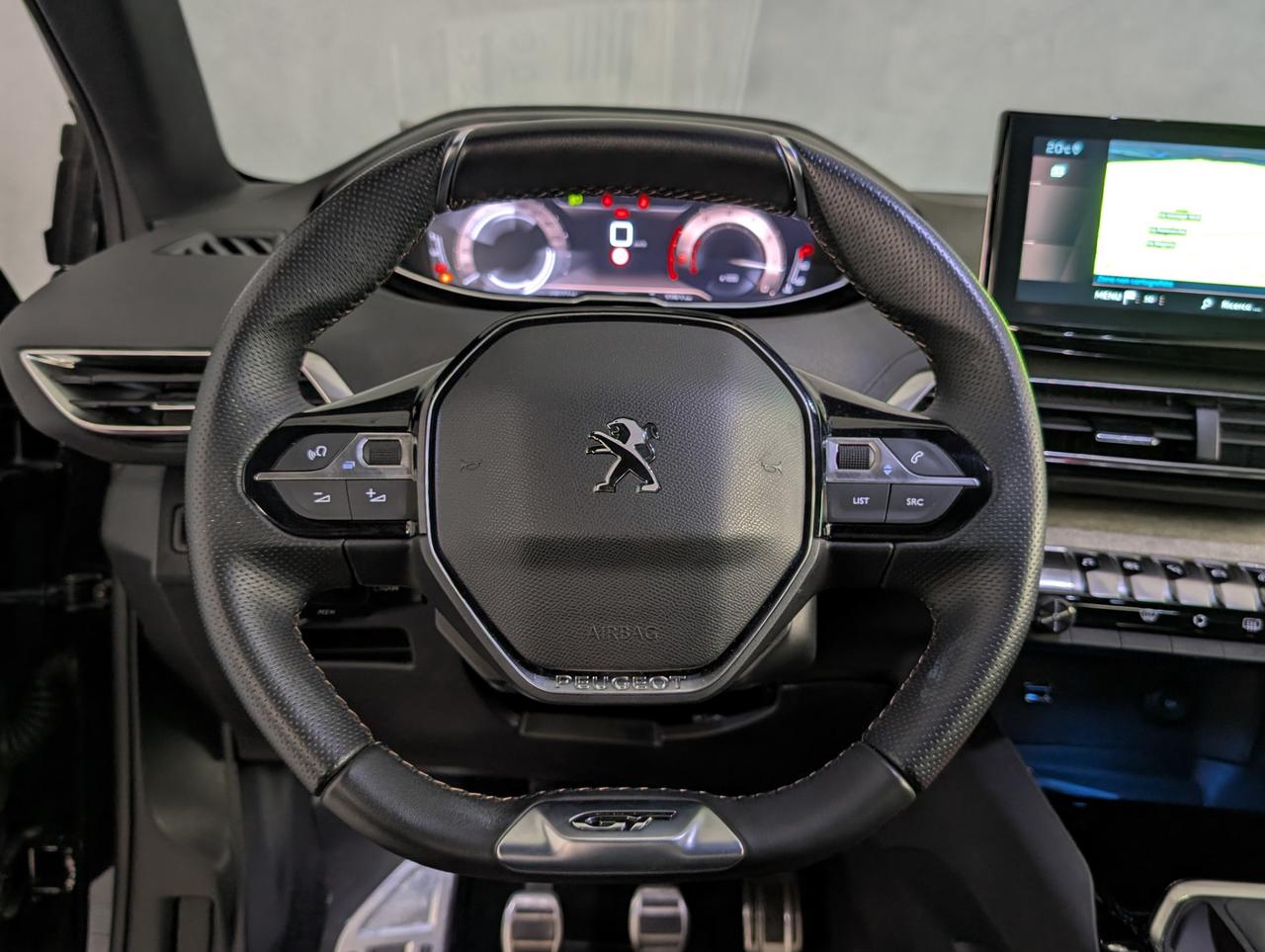 Peugeot 3008 1.2 puretech 130cv GT