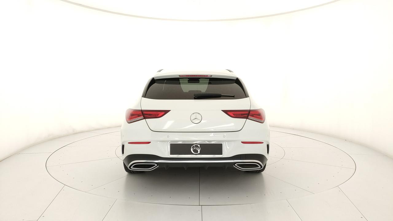 Mercedes-Benz CLA Shooting Brake 200 Premium auto