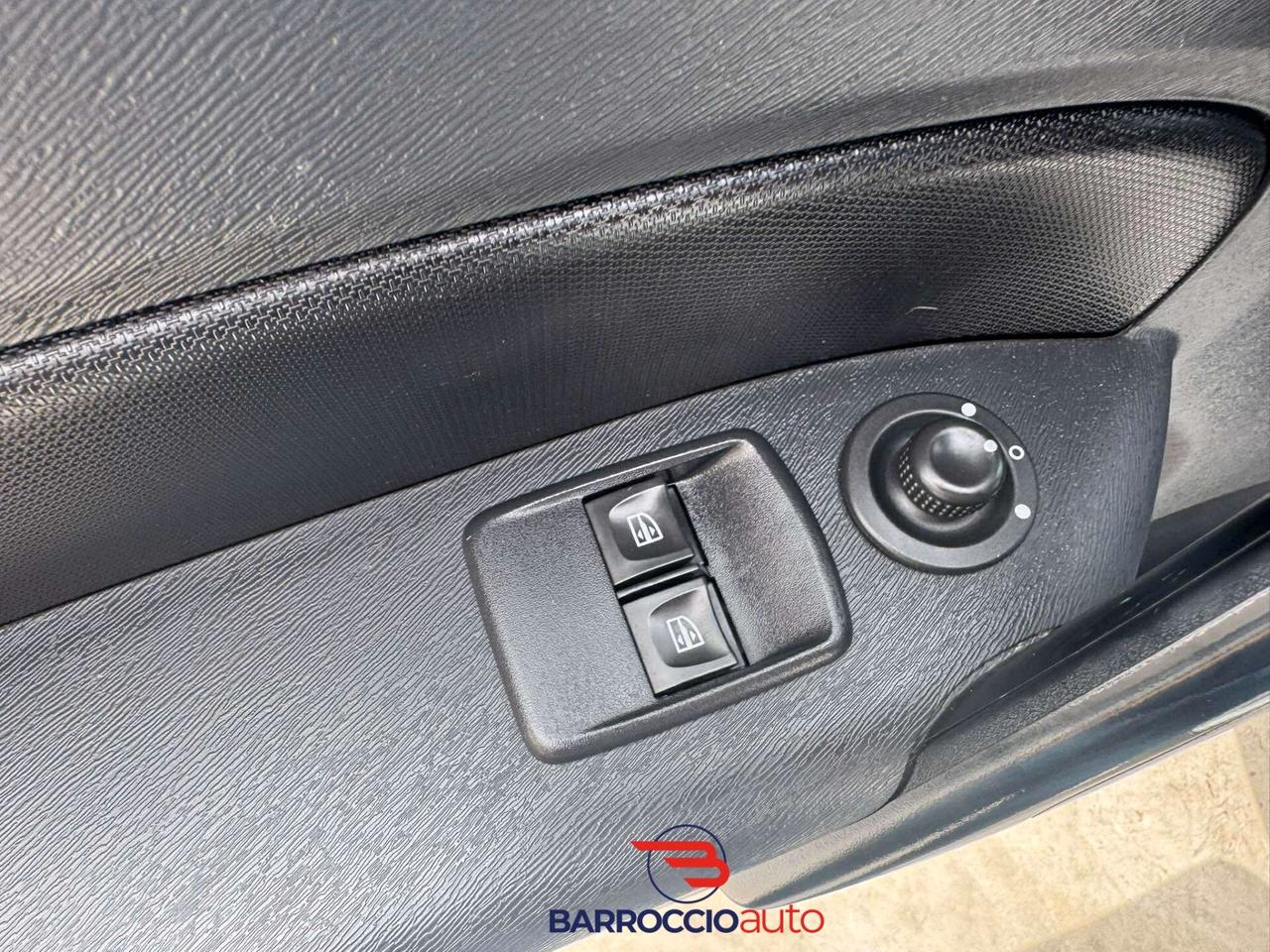 Renault Kangoo Blue dCi 115CV Express Maxi Combi Ice