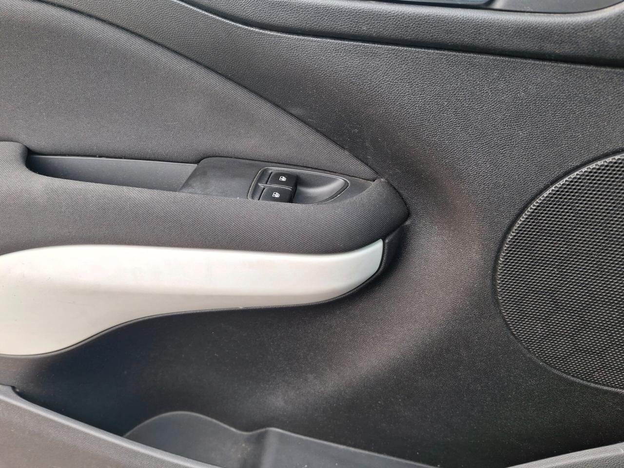 Opel Adam 1.4 87 CV GPL Tech Slam b.color