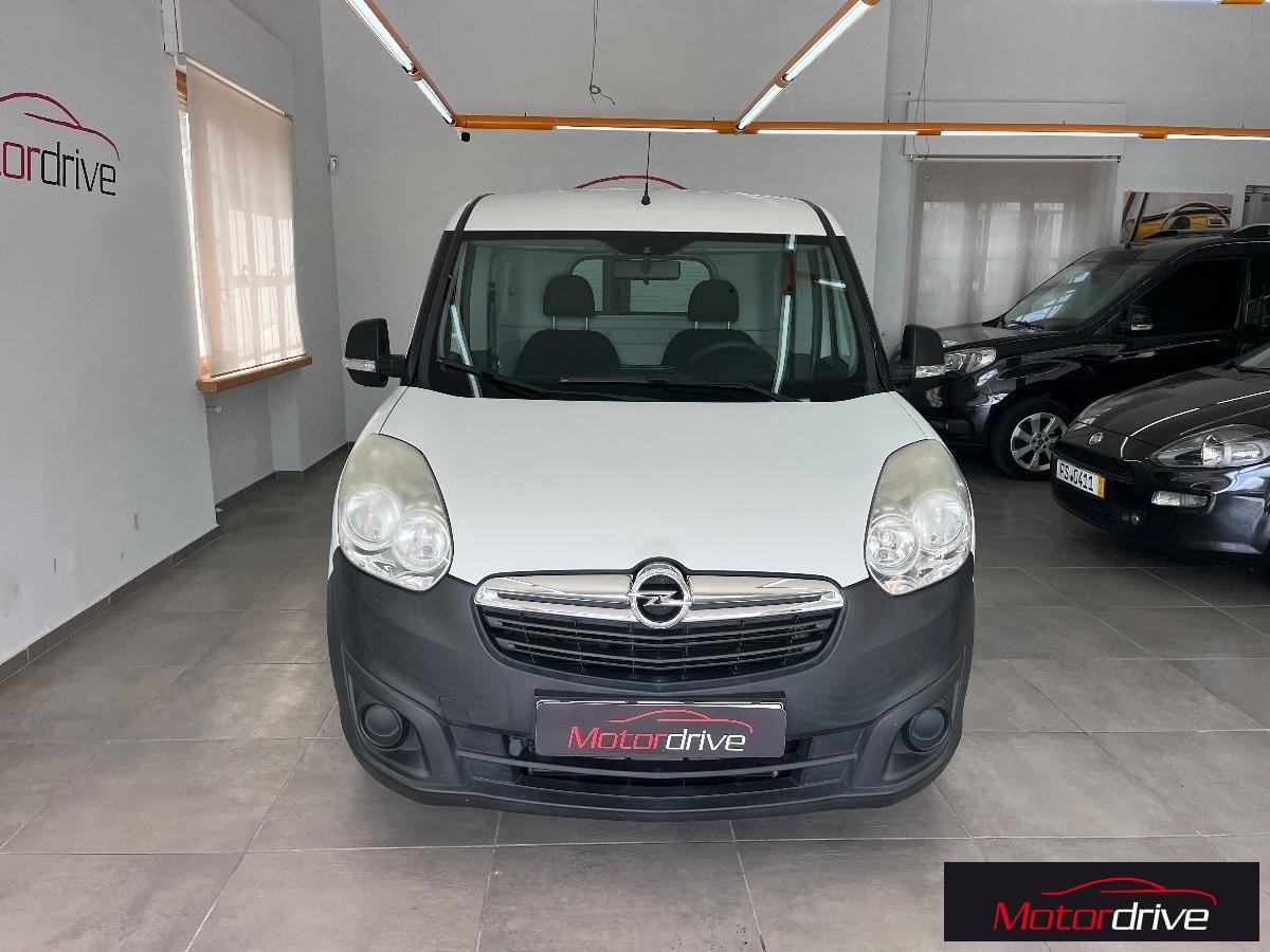 FIAT - Doblò - 1.4 T-Jet Natural Power Easy