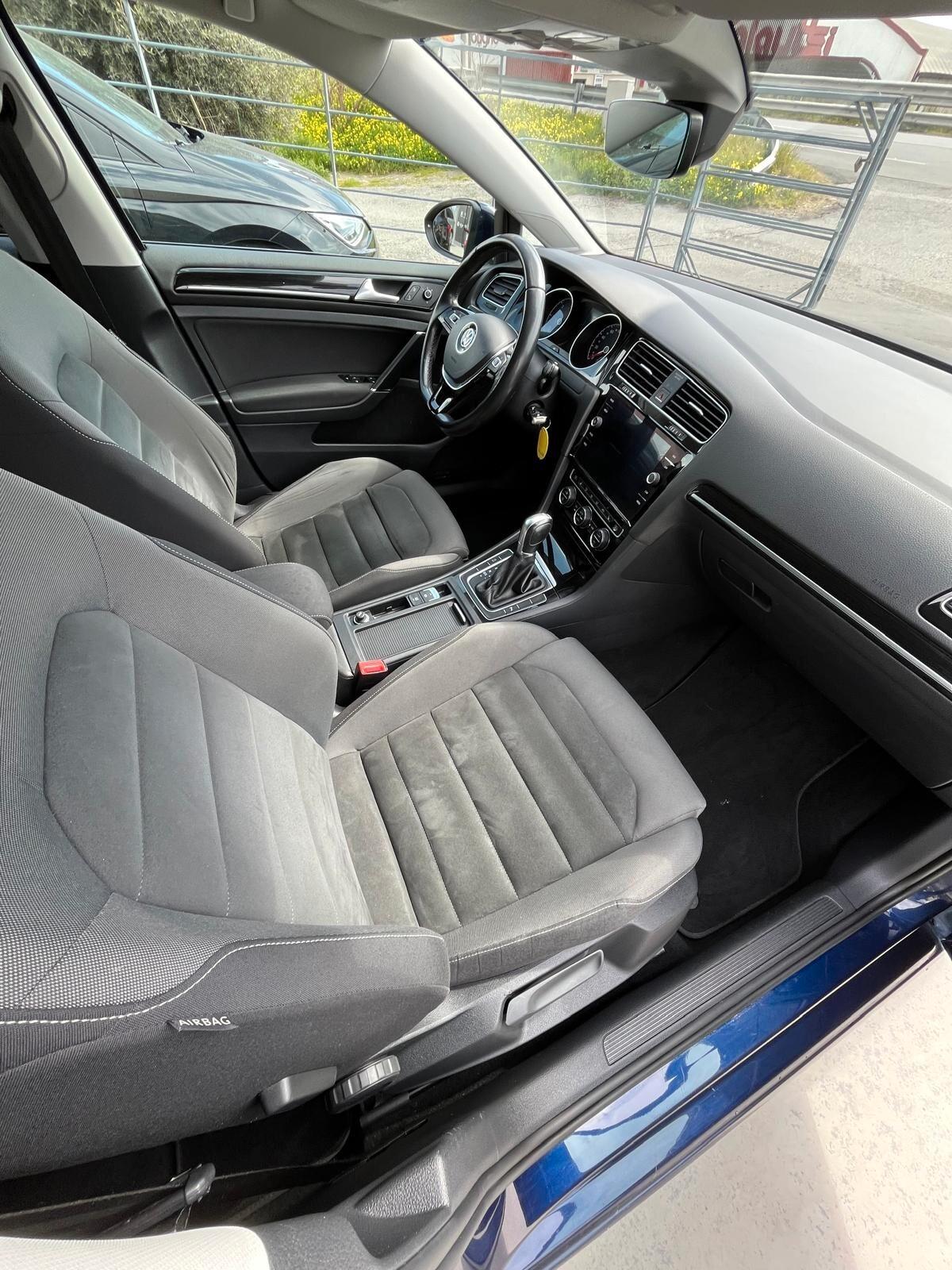 Volkswagen Golf 2.0 TDI 5p. Highline BlueMotion Technology