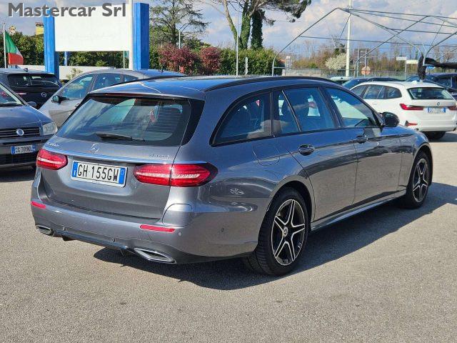 MERCEDES-BENZ E 300 de 4MATIC EQ-POWER Premium - GH155GW