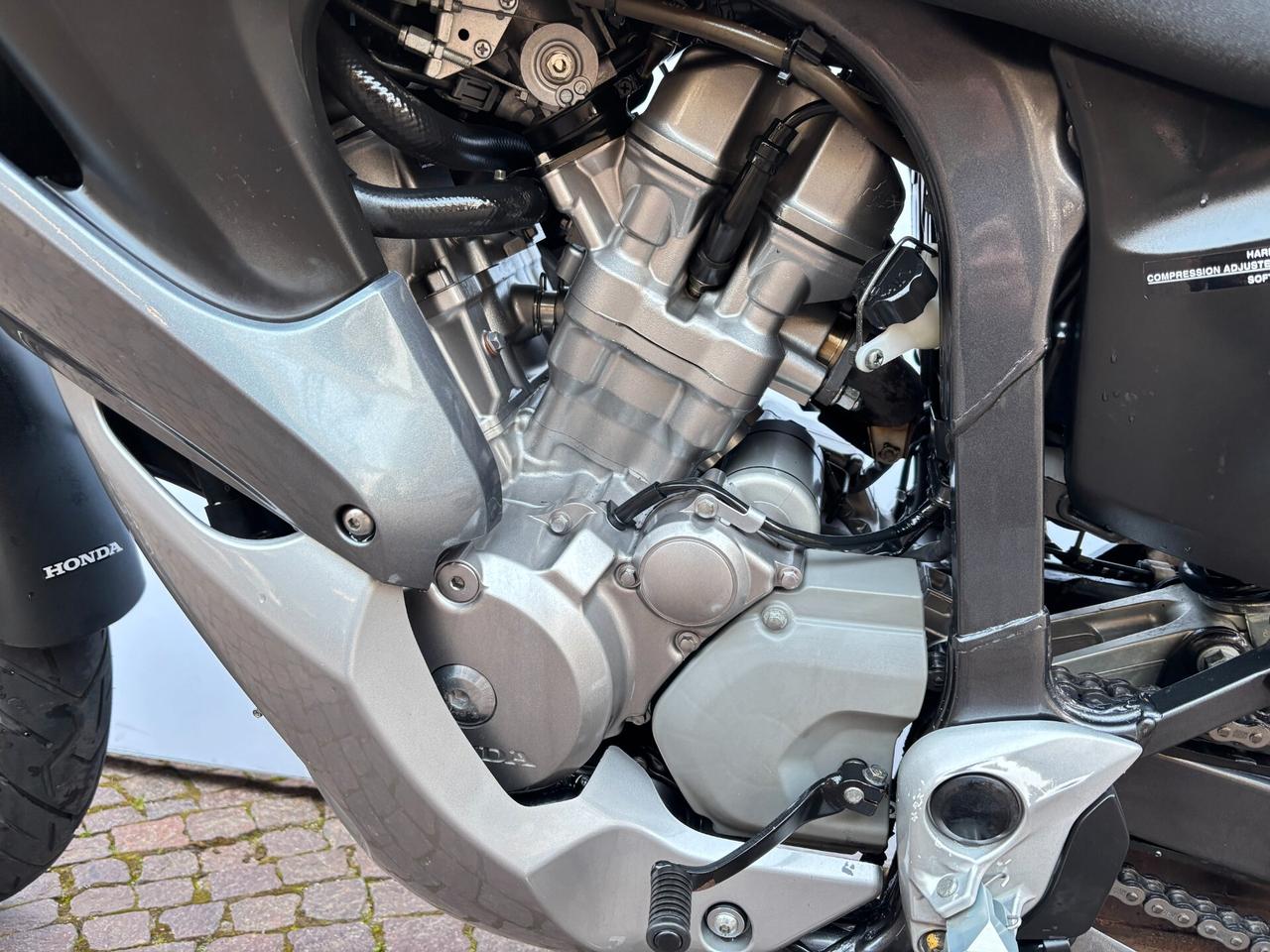 Honda Transalp XL 700 V