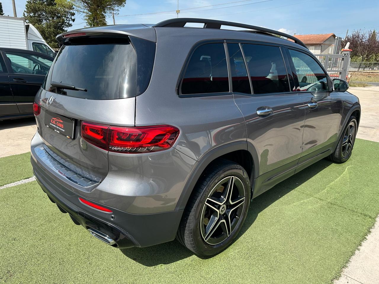 Mercedes-Benz GLB 200 PREMIUM PLUS*AMG*7 POSTI*TETTO*FULLLED*F1*KAMERA*