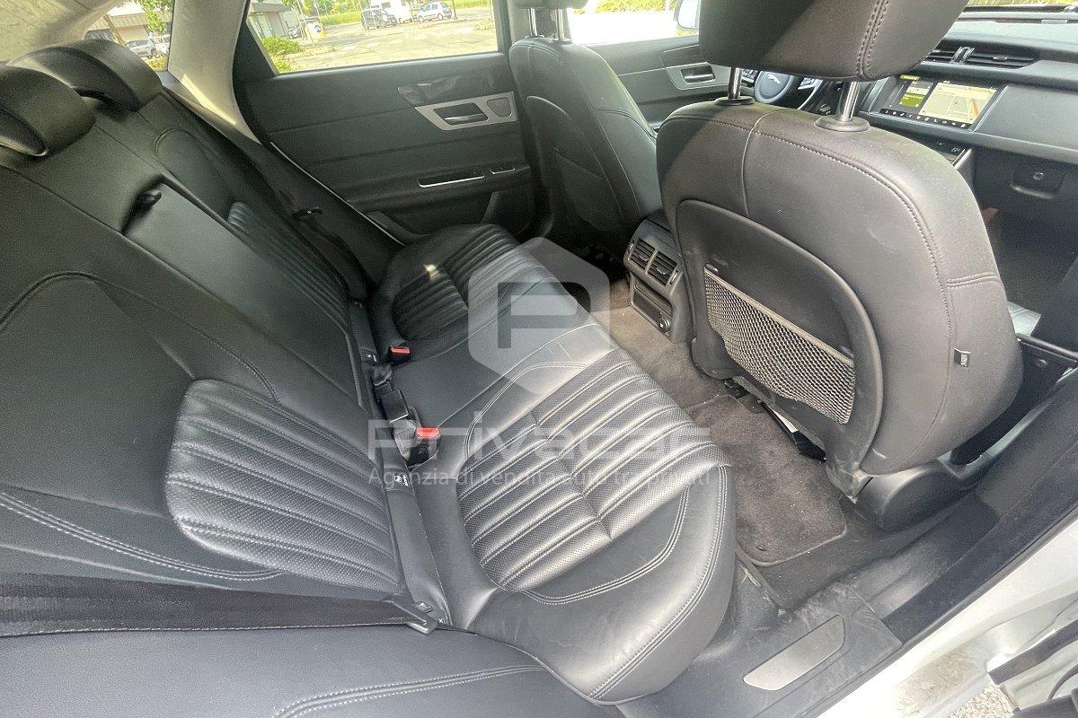 JAGUAR XF 2.0 D 240 CV AWD aut. Portfolio