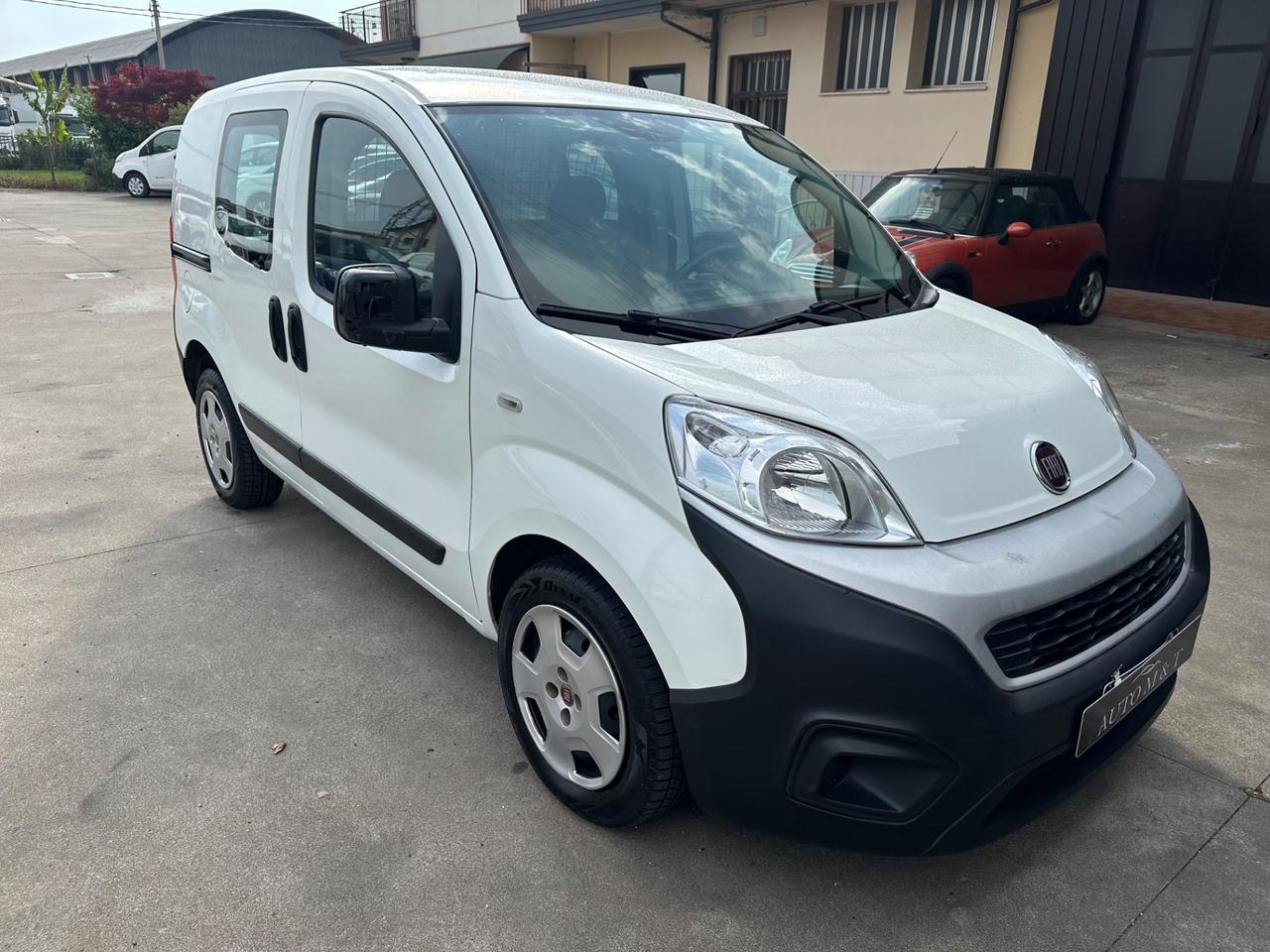 Fiat Fiorino 1.3 MJT 95CV Cargo SX