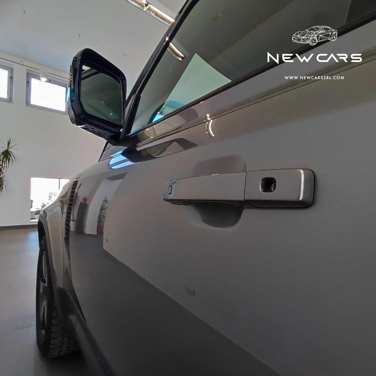 Land Rover Defender D6 HSE AWD AUTOMATICO SPORT UTI