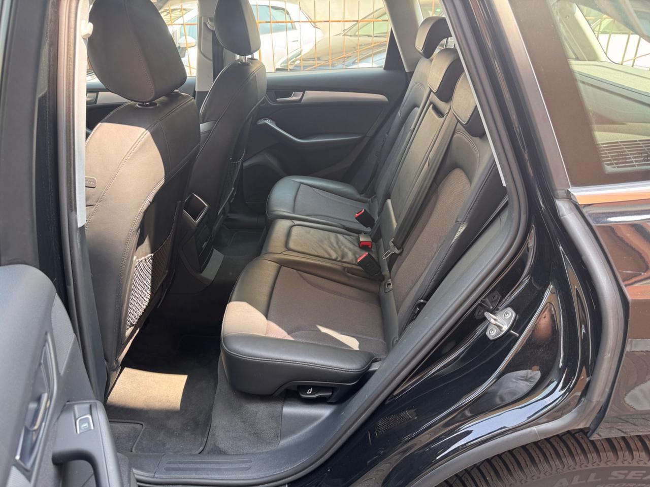 Audi Q5 2.0 TDI 190 CV 4X4 Perfetta